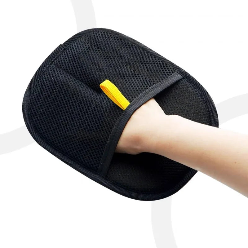 Gant de toilettage anti-poils pour chien et chat
